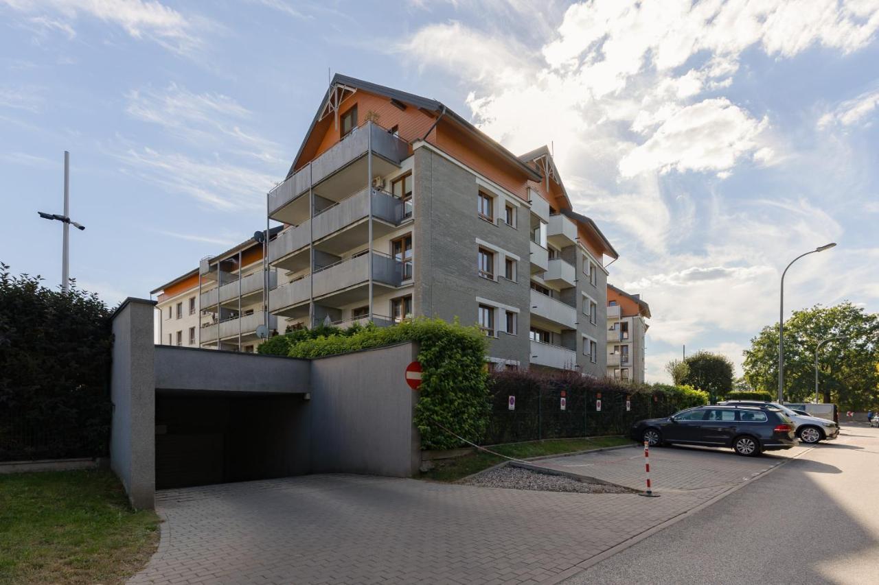Warsaw Bemowo Apartment With Balcony By Noclegi Renters Exteriér fotografie